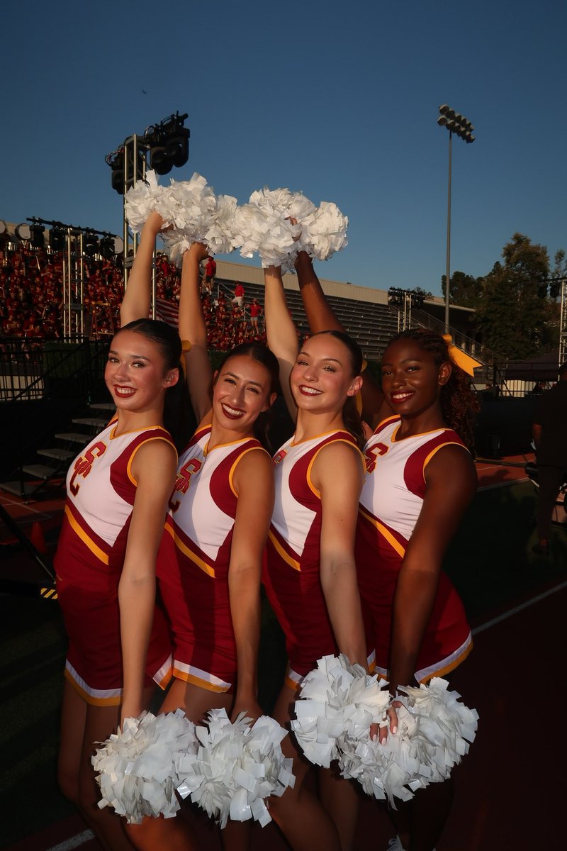 inapatton's tweet image. One week until SC Football 🏈