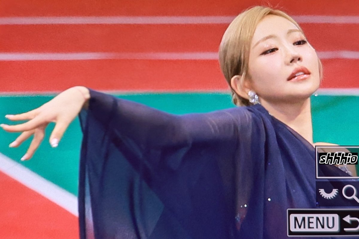 250825 아육대

#KISSOFLIFE #키스오브라이프
#KIOF #JULIE #쥴리