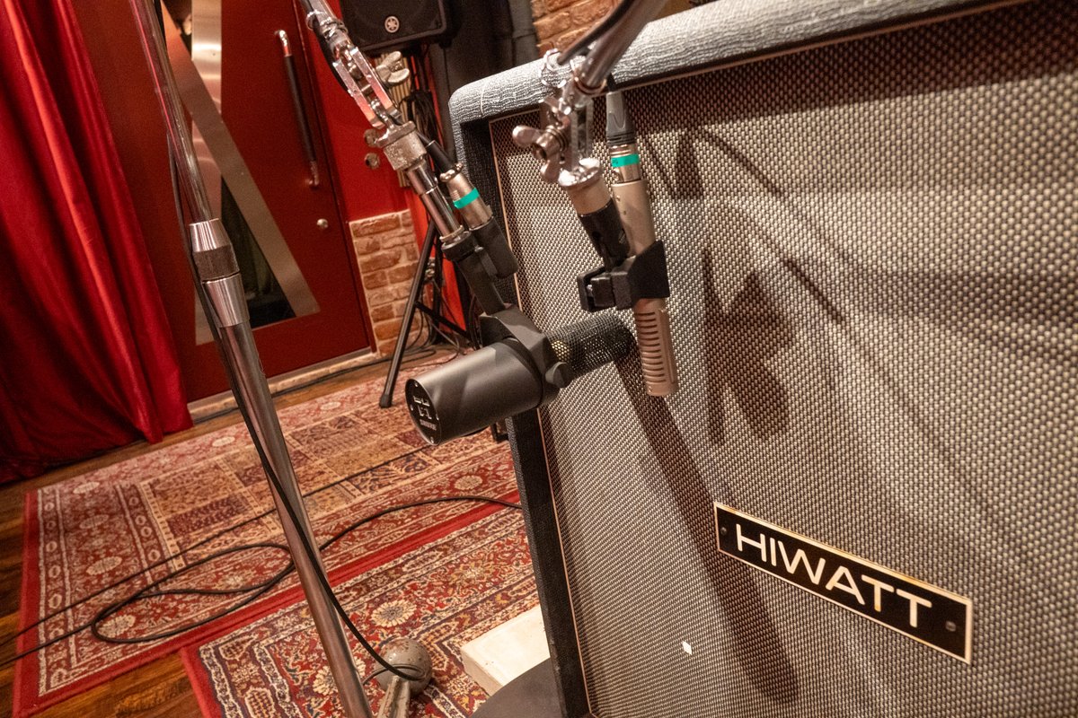 tacosoundsmusic's tweet image. 次の新製品に向けて準備中🚩
Britishキャビネット🇬🇧に絞って進めていますが、どれも個性が強く、今までのラインナップとも被らない内容になっています。

#ImpulseResponse