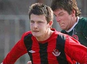 🚨 Irish League - On This Day 🚨 

25 August 2007

<a href="/CrusadersFC/">Crusaders Football Club</a> beat <a href="/LimavadyUtdFC/">Limavady United</a> 5-4 in a League Cup 9 goal thriller.

Goals from Barry Spence (2), Martin Reilly, David Rainey and Darren Lockhart sealed the win for The Crues. 

⚽️ 9 goals
⚪️ 4 Penalties
🟥 1 red card