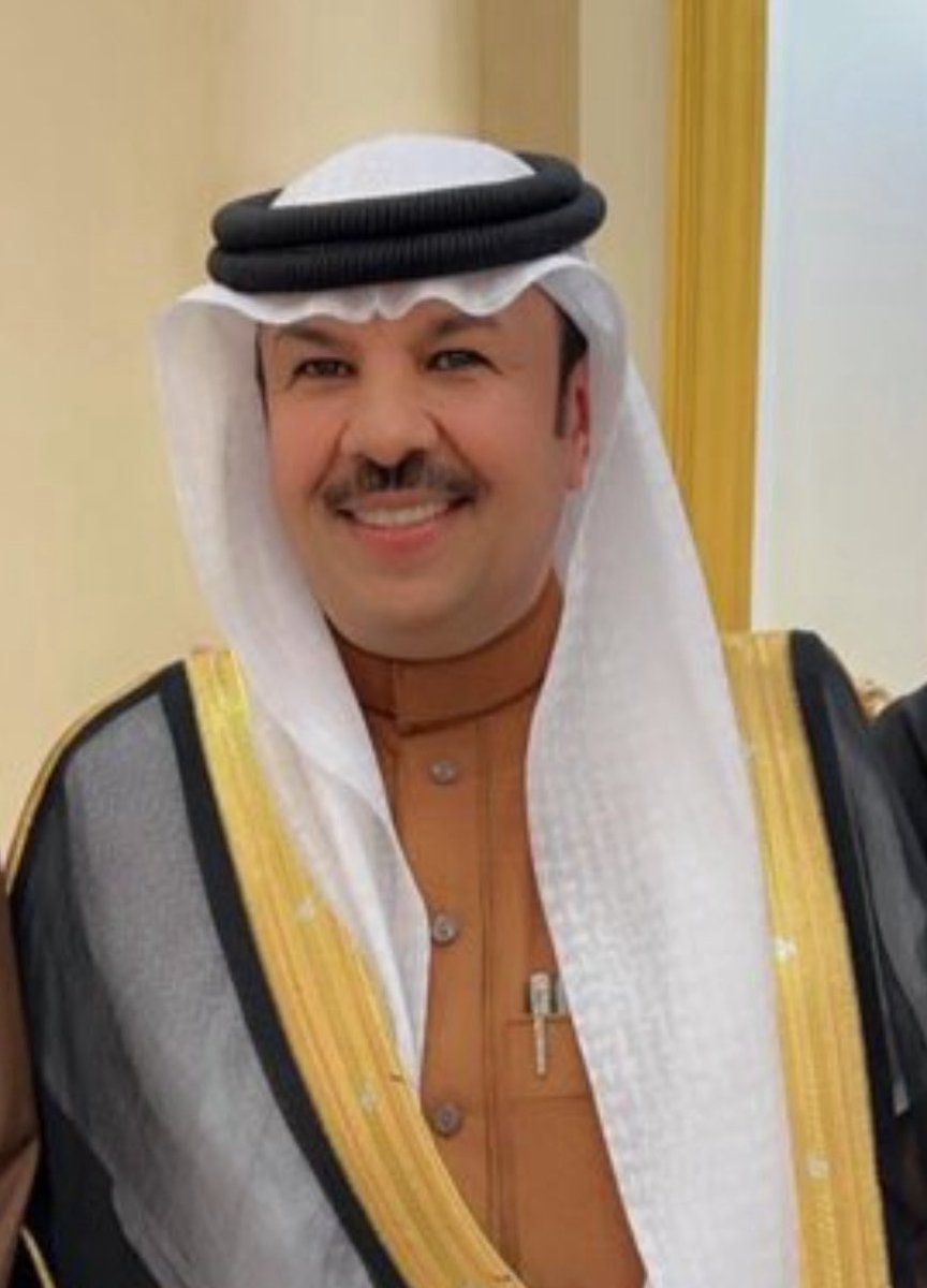 بشروها 

أمس، وبين زنازين القلق، كانت البشرى مع علي عمر بحصان حين قال له باذر الخير "أبشر يا علي ببوك" كلمات قليلة لكنها أزالت ثِقَل السنين، وأعادت لوجهه ملامح الفرح المفقود. واليوم، لم تتأخر البشرى عن انتصار العنزي حين قال باذر الخير "بشروها"فكانت صدىً يملأ قلبها وقلوب من حولها