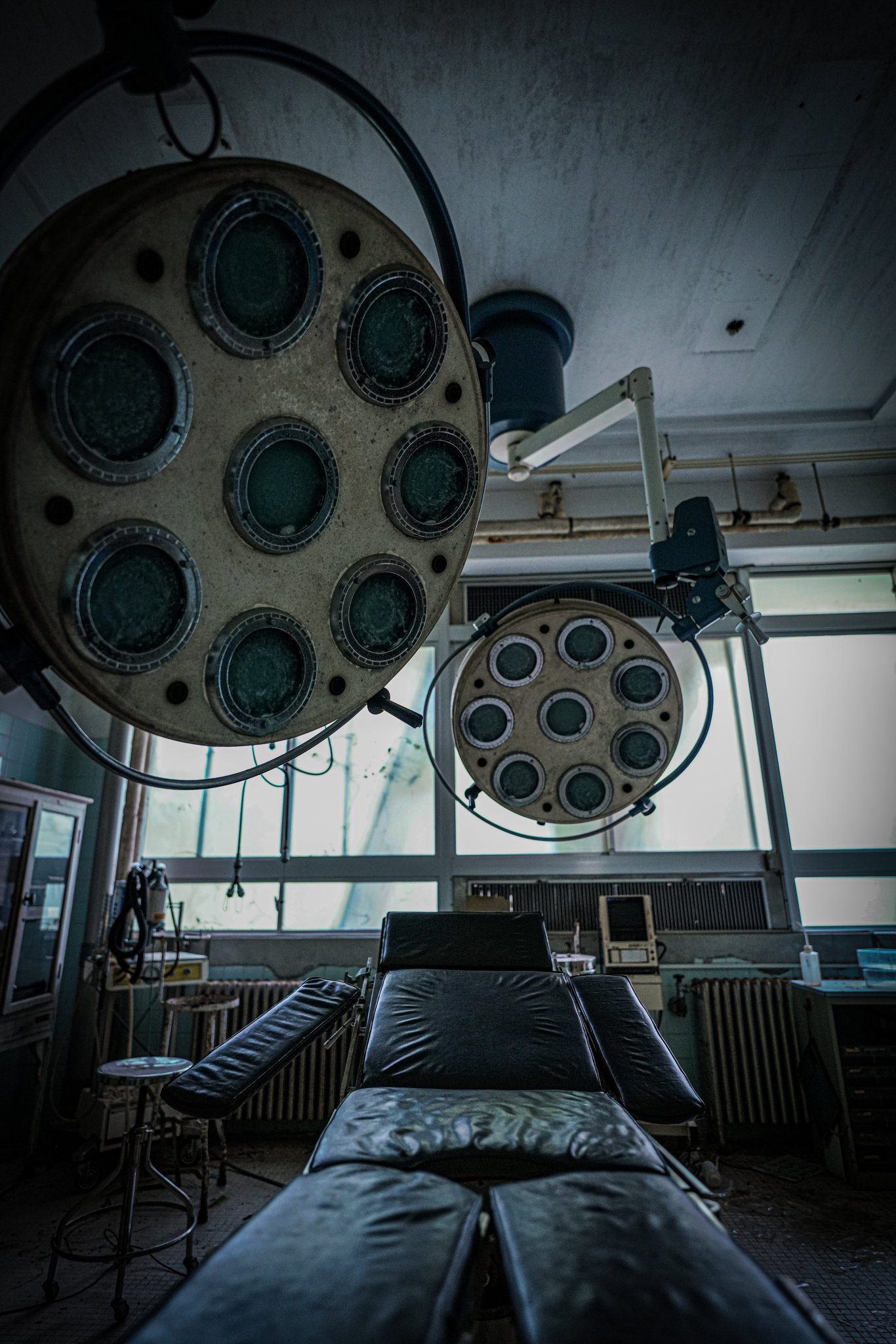 グロ注意❤️廃病院　サツ人解体現場　 horror hospital グロ注意❤️廃病院 サツ人解体現場 horror hospital - メルカリ