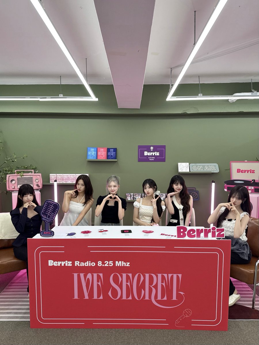 IVEstarship's tweet image. 📸
IVE
THE 4th EP
&amp;lt; 𝐈𝐕𝐄 𝐒𝐄𝐂𝐑𝐄𝐓 &amp;gt;
IVE SECRET LIVE with Berriz 🫐

다이브의 참여가 더해져
더욱 달달했던 시간 (๑ᵔ⤙ᵔ๑)♡🍓

드디어 잠금 해제된🔓 IVE SECRET💿도
같이 즐겨주세요 վ'ᴗ' ի･:* .♬

kko.kakao.com/IVE_LIVE2

#IVE #아이브 
#IVE_SECRET 
#XOXZ #IVE_XOXZ