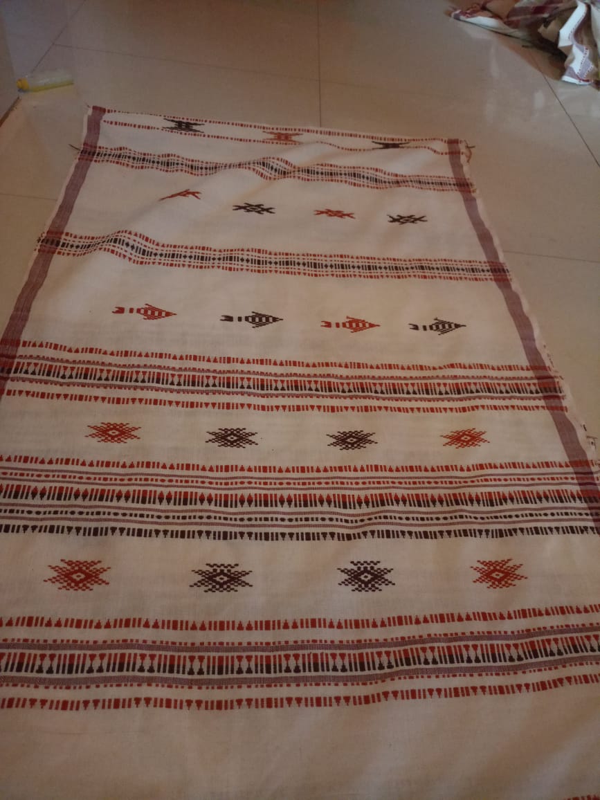 Kotpad Handloom Duppata....

#kotpadhandloom #handloom #jogeswarhandloom #jogeswarbhandari