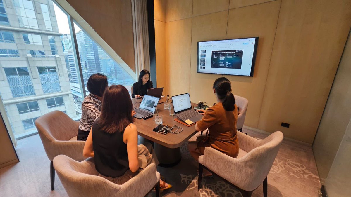 benhamandreeves's tweet image. Great catch-up between our Thailand 🇹🇭 and Malaysia 🇲🇾 teams this week. Always good to share ideas, swap stories and learn from each other!

It’s these connections that make our global work feel a little more local.

#BenhamReeves #TeamCatchUp #GlobalConnections