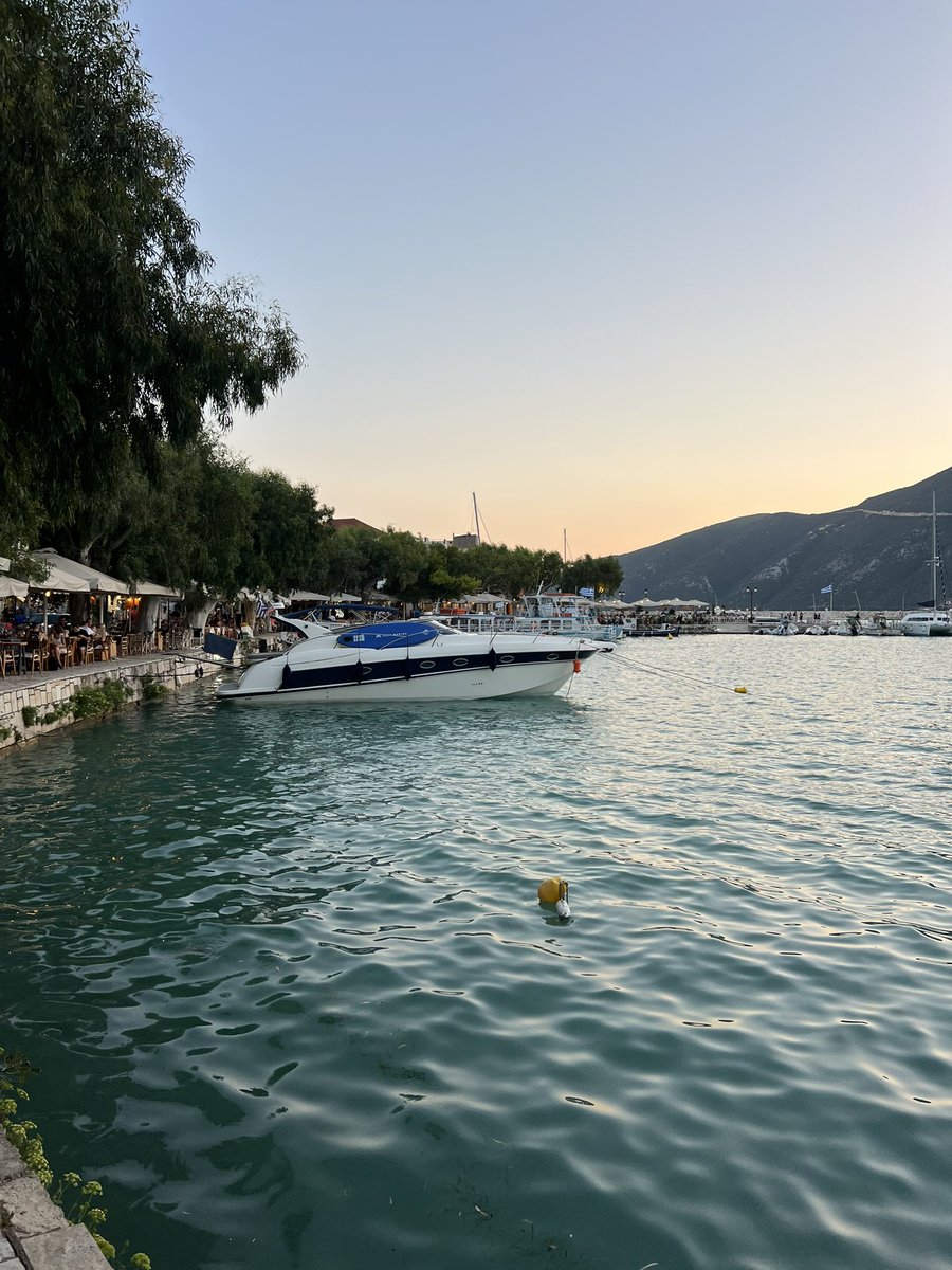 ChrisSomeone 🦋 tweet media