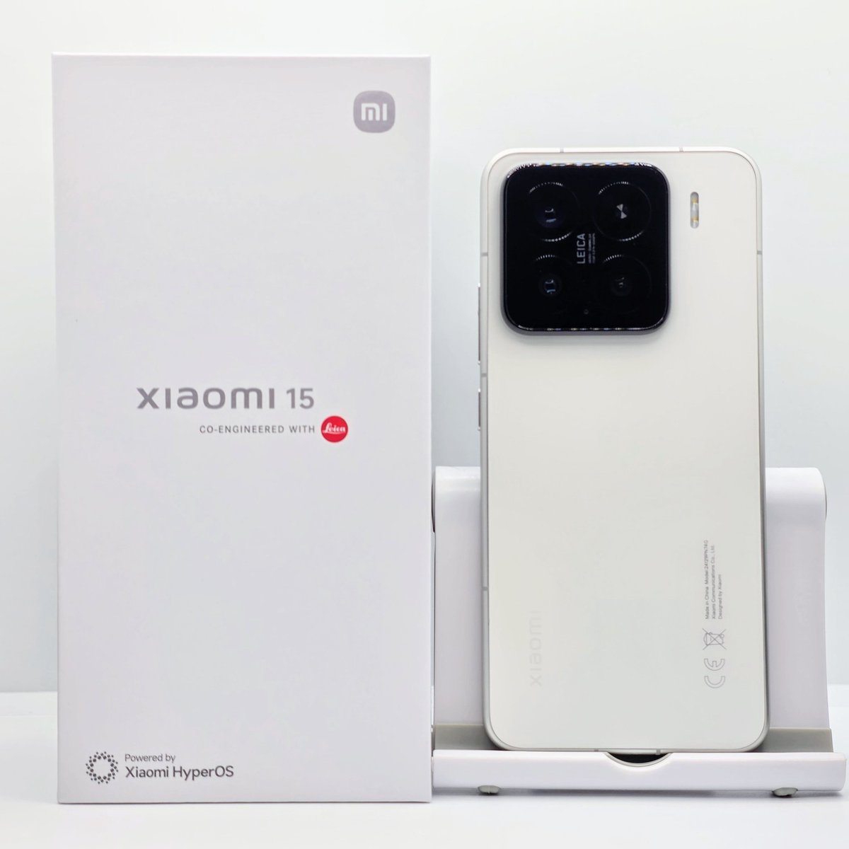 Xiaomi 15 ホワイト 256GB 無印 本体 おまけ付き 国内版 Xiaomi