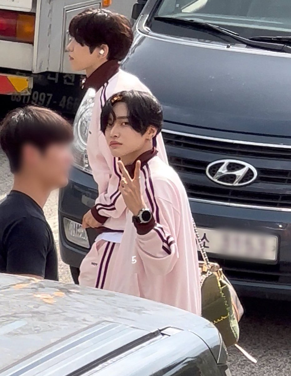 위시 라이즈 아육대 착장 뭔데 ㅋㅋㅋㅋㅋ 
아 귀엽네