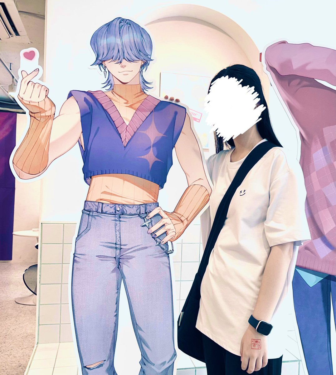 친구들 3명이랑 같이 다녀왔는데 진짜 상상 이상으로 재밌었어요!! 굿즈도 짱이로 마카롱도 맛있었어요!! ☺️ 주최측님들 카페 열어주셔서 감사합니다! (*´꒳`*)

 #wishing_for_comeback
#원군귀래