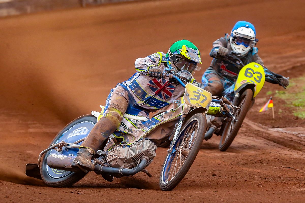 FIM_live's tweet photo. 🇩🇪 Fienhage takes FIM Long Track World Championship lead in Scheessel!

Report and results 👉 https://t.co/BxCGtbteXl

#FIM | #FIMtrackRacing | #FIMLongTrack https://t.co/Q9R4nTEPYv