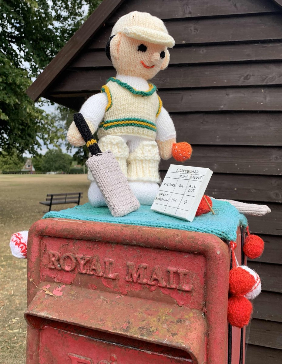 dear_sneezing's tweet image. Happy  Bank  Holiday  Monday 
#WhitePoppy #GKCC 
#IronArt 
🐻‍❄️🥛🤍🏏🐻‍❄️🥛🤍🏏🐻‍❄️🥛🤍🏏