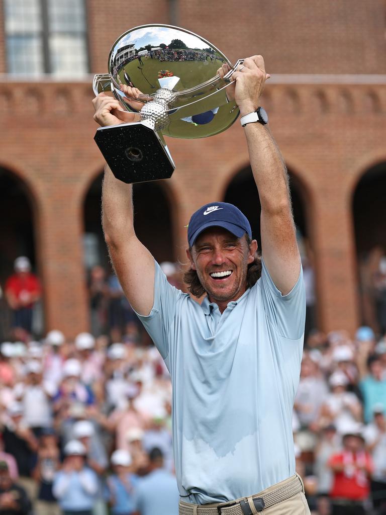 CONGRATULATIONS <a href="/TommyFleetwood1/">Tommy Fleetwood</a> - 
complete player, complete hero!!
Life-affirmingly wonderful day - so so happy 😊
And... Team Europe has won the <a href="/rydercup/">Ryder Cup</a> every time a European player has won the FedEx (bar one)...
GAME ON!
<a href="/RyderCupEurope/">Ryder Cup Europe</a> <a href="/BethpageGolf/">Bethpage Golf</a> 
🇪🇺🏆🇪🇺🏆🇪🇺🏆🇪🇺🏆🇪🇺🏆🇪🇺