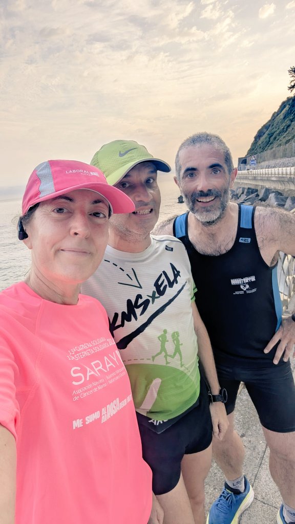 Hacer un Zarautz-Getaria-Zarautz, encontrarte con <a href="/jjgibaja/">Juan José Gibaja Martíns</a> y otras formas de no tenerle miedo a los lunes