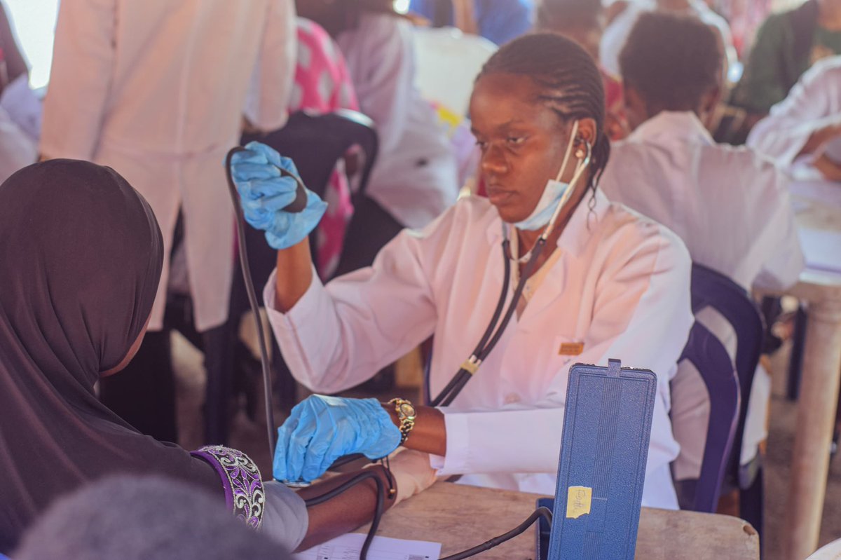 unibennosa's tweet image. Looking Back at Our Last Health Week🥼👀

Our previous health week was a huge success,many people received free eyeglasses and medications, bringing relief and brighter vision to countless individuals.

#NOSAUNIBENHEALTHWEEK25
#EyeHealth 
#Saveasight
#Saveyoursight