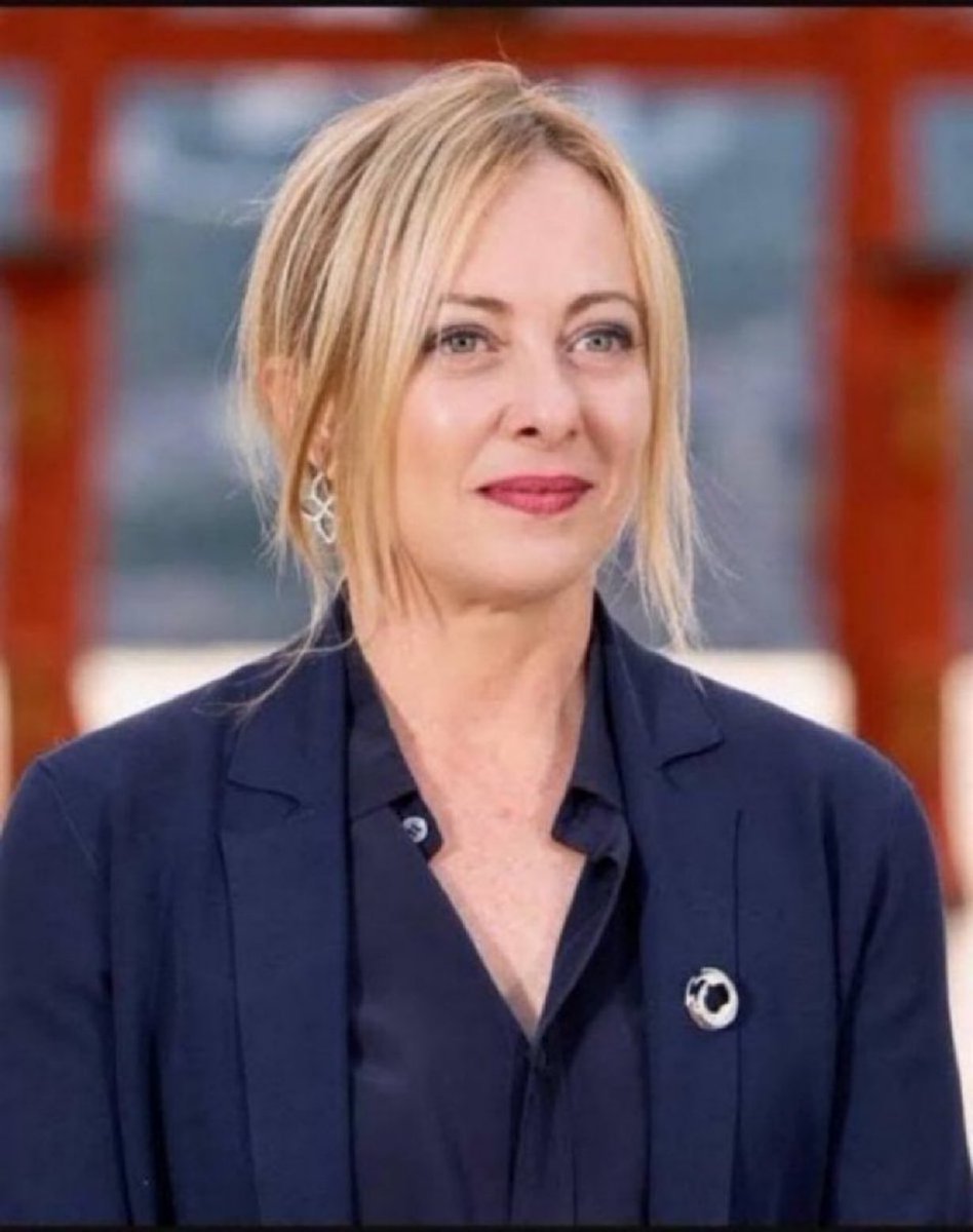Giorgia Meloni :

« Je crois en la civilisation occidentale, qui est fondée sur la philosophie grecque, le droit romain et les valeurs chrétiennes. »

Êtes-vous d'accord avec elle ?