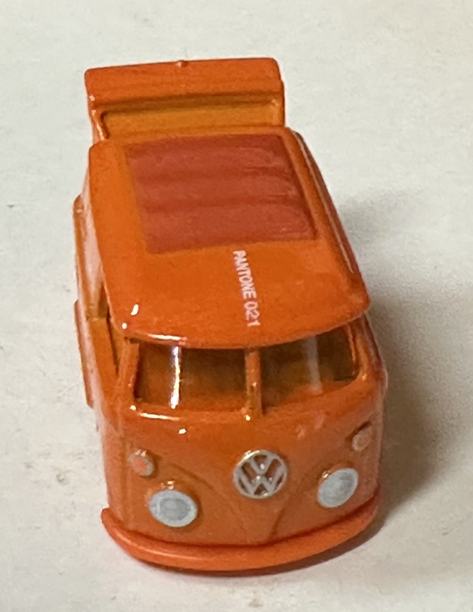 minifanatics_com on X