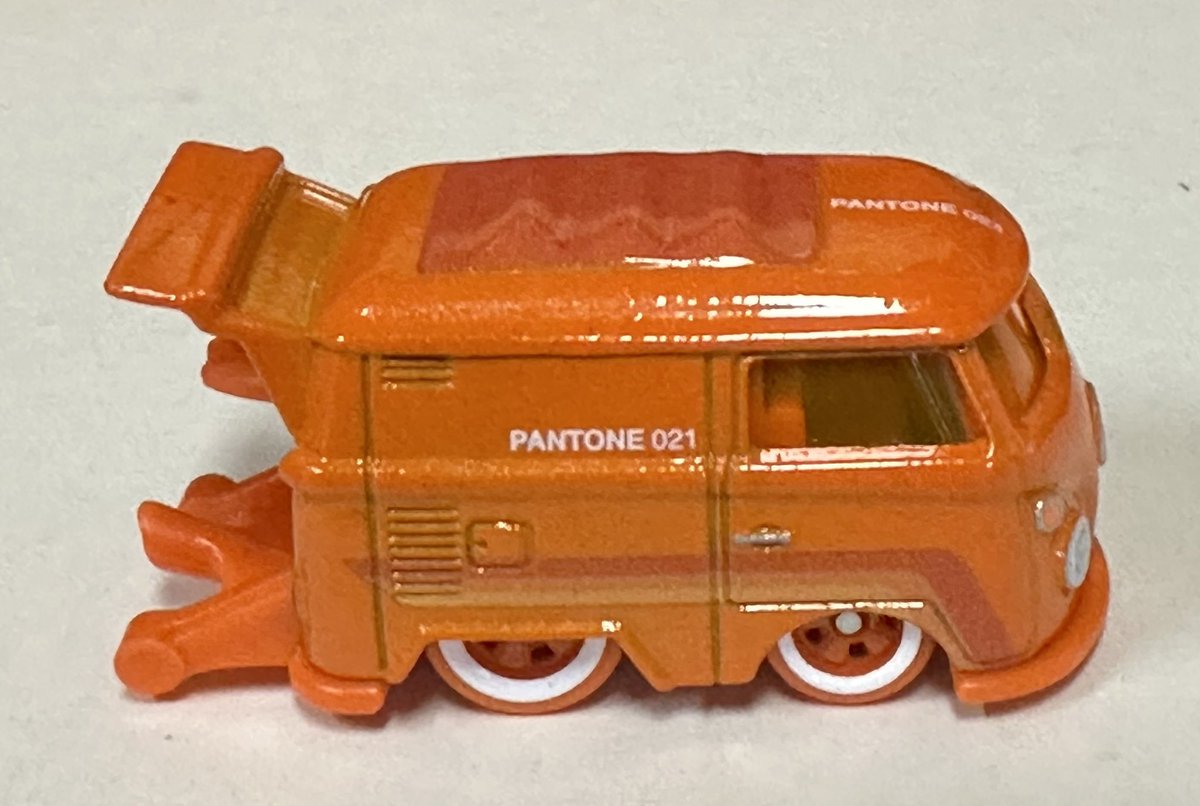 Hot Wheels Kool Kombi PANTONE 3個セット HotWheels Silver Series Pantone Sunset Race Kool Kombi Imported