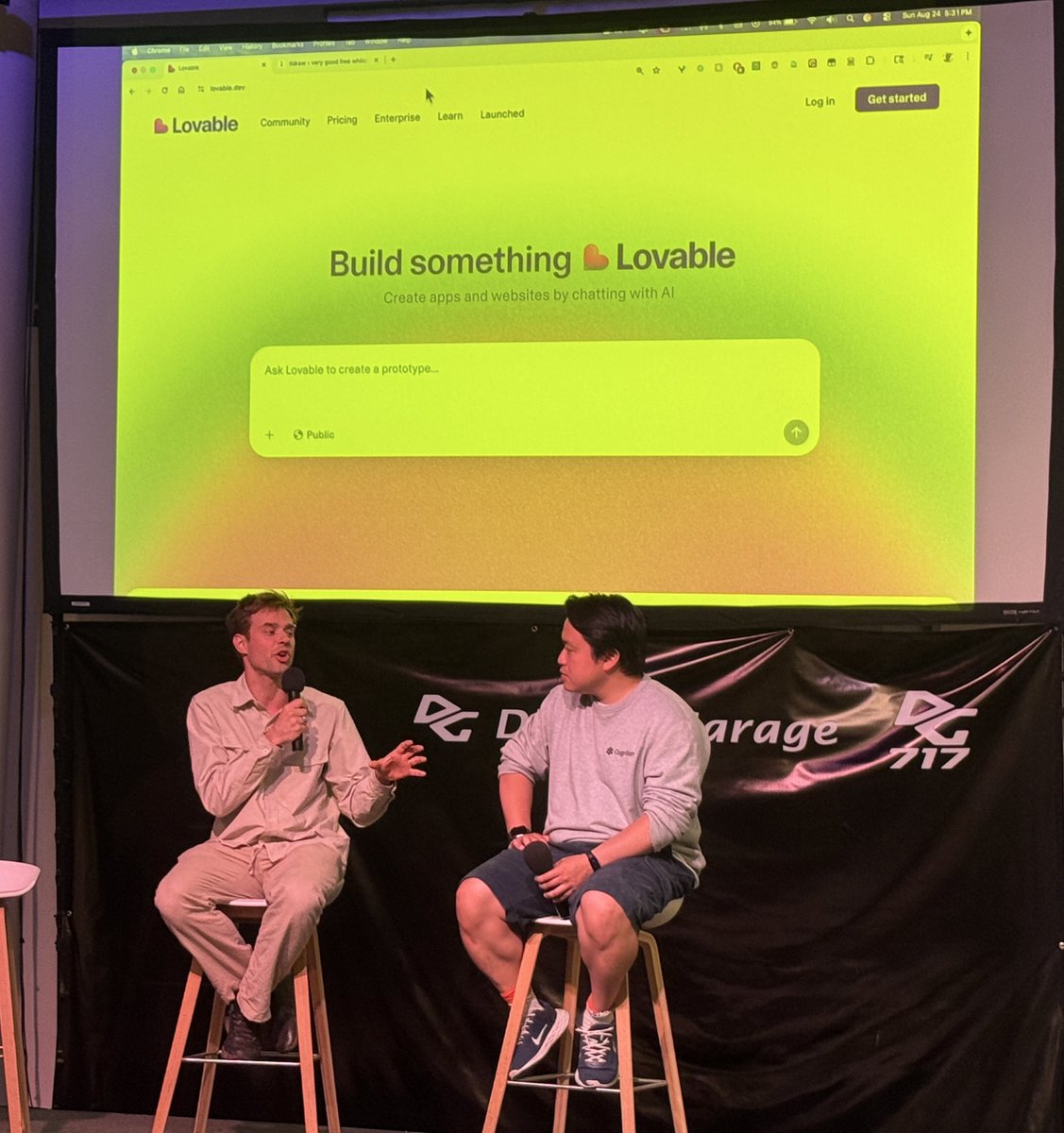 Trav Lauren tweet media