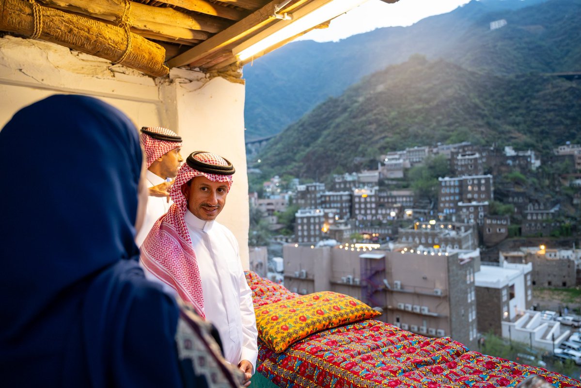 عبدالله بن أحمد بن مشيبه (@abdullahmosheba) on Twitter photo شكرًا لصاحب السمو الملكي الأمير تركي بن طلال بن عبدالعزيز على ما يبذله من جهود مخلصة في خدمة منطقة عسير والارتقاء بها نحو التميز والريادة والشكر موصول لمعالي وزير السياحة الأستاذ أحمد الخطيب <a href="/AhmedAlKhateeb/">Ahmed Al Khateeb أحمد الخطيب</a> على دعمه المتواصل واهتمامه بتنمية السياحة الداخلية.
لقد شهدت منطقة عسير شكرًا لصاحب السمو الملكي الأمير تركي بن طلال بن عبدالعزيز على ما يبذله من جهود مخلصة في خدمة منطقة عسير والارتقاء بها نحو التميز والريادة والشكر موصول لمعالي وزير السياحة الأستاذ أحمد الخطيب <a href="/AhmedAlKhateeb/">Ahmed Al Khateeb أحمد الخطيب</a> على دعمه المتواصل واهتمامه بتنمية السياحة الداخلية.
لقد شهدت منطقة عسير