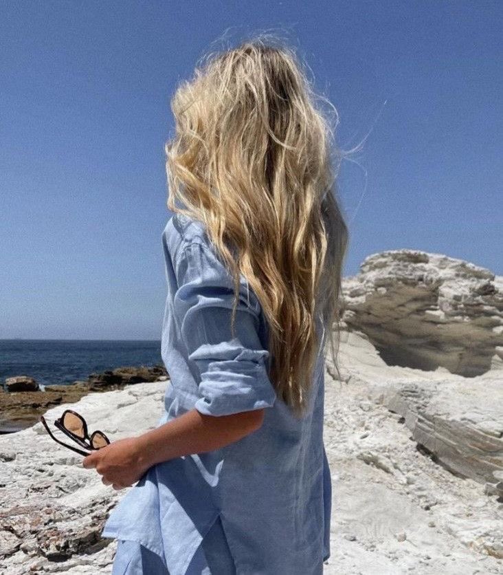 Be happy and enjoy this beautiful day… ☀️🤍