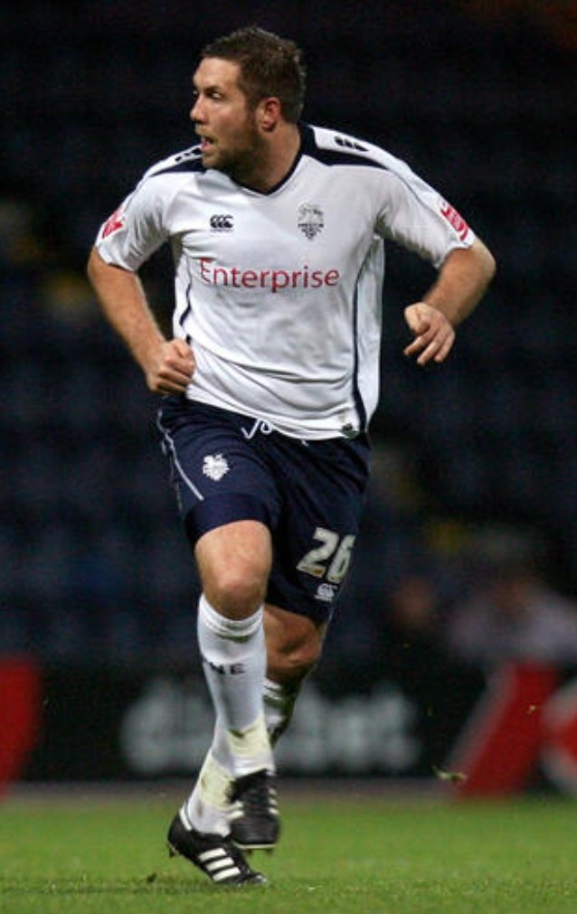 footballmemorys's tweet photo. Jon Parkin, Preston North End 

#PNEFC #PrestonNorthEnd #TheLilywhites https://t.co/X61auRllLV