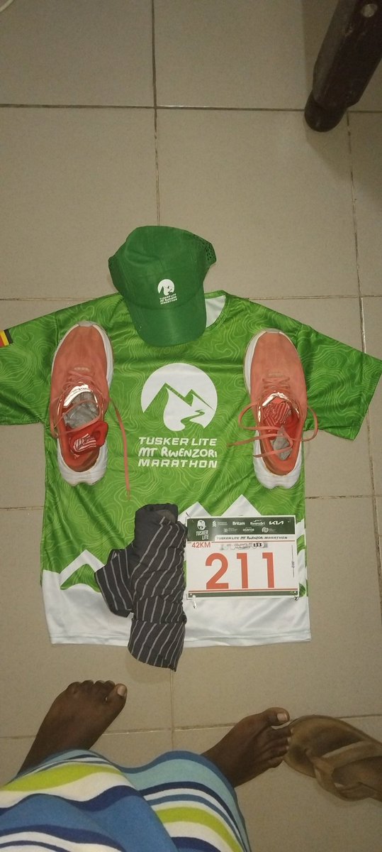kaginaishack's tweet image. Well, be back from @RwenzoriMarathn monday is a hashing day @Kh3Kampala thank you, kasese, the 42km challenge was awesome,good weather, well marked and fine hydration points. Representing @Abashwekyi @ntare_league