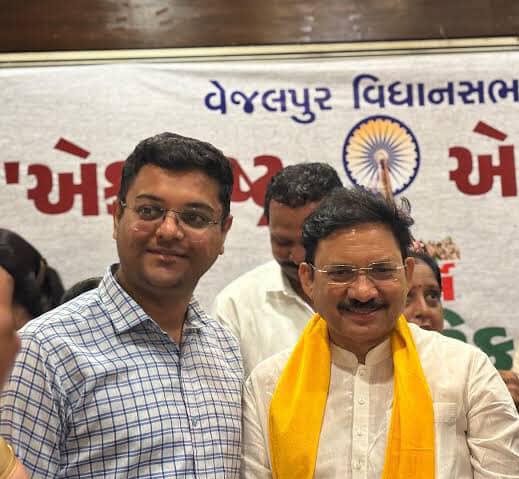 Harsh Singh (@hsingh21) on Twitter photo People responsible should be sacked immediately.
<a href="/CMOGuj/">CMO Gujarat</a> <a href="/GujaratPolice/">Gujarat Police</a>
#savedelhincrdogs #JusticeForMadhuben
#ArrestTheCulprits
#ArrestRutulDesai #Gujarat People responsible should be sacked immediately.
<a href="/CMOGuj/">CMO Gujarat</a> <a href="/GujaratPolice/">Gujarat Police</a>
#savedelhincrdogs #JusticeForMadhuben
#ArrestTheCulprits
#ArrestRutulDesai #Gujarat