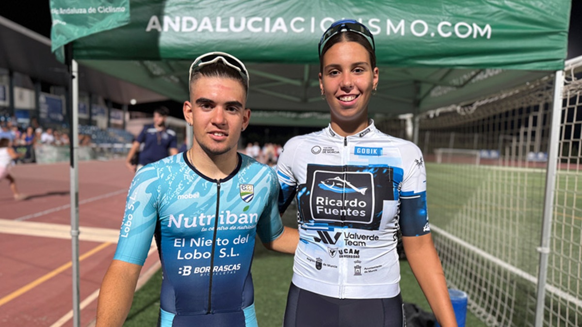 #Ciclismo | Santa Fe encumbra a David Martín y María González

📌 tinyurl.com/3222yrtz

#granadapolideportiva #deportegranada <a href="/SantaFeAyto/">Ayuntamiento Santa Fe, El Jau y Pedro Ruiz</a>