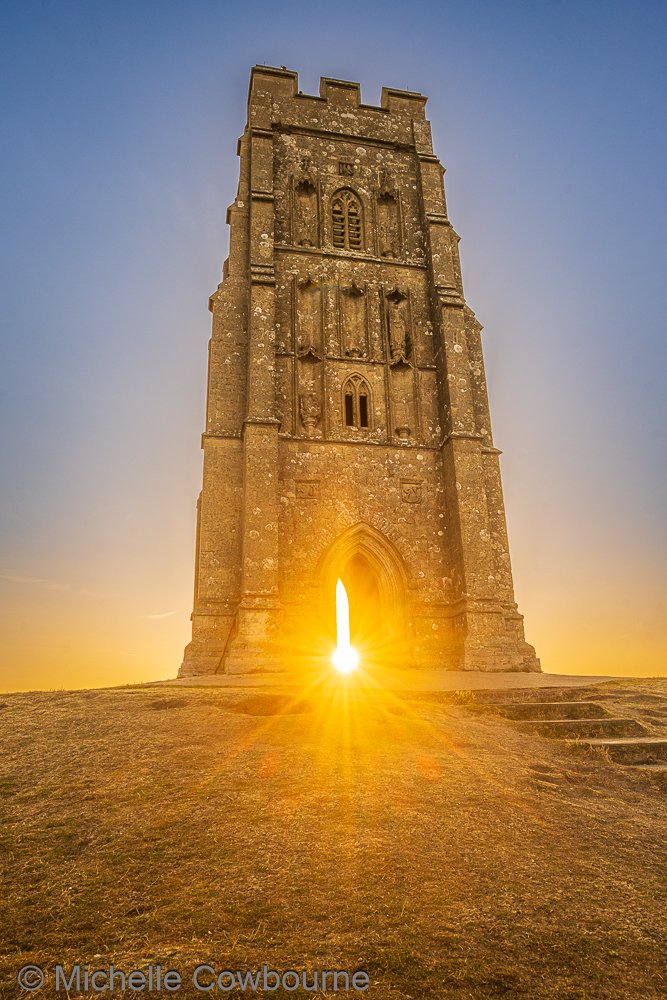 Have a fabulous sparkly Monday. Taken this morning on Glastonbury Tor.
