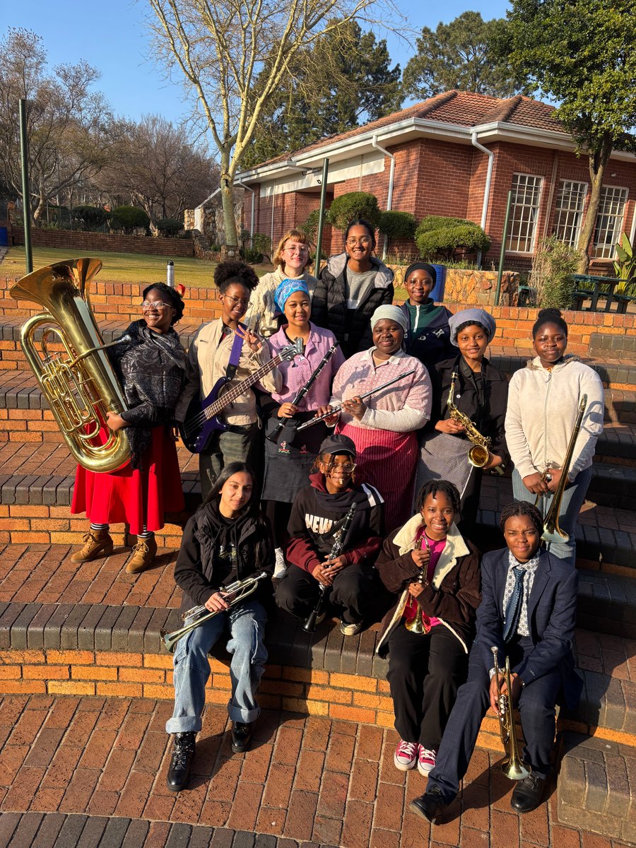 Cultural News
ORCHESTRA
The Orchestra performed ‘Mamela’ at Friday's Cultural/Women's Day Assembly. They were joined by the Drumline and their performance shows their hard work and dedication to music. Well done!