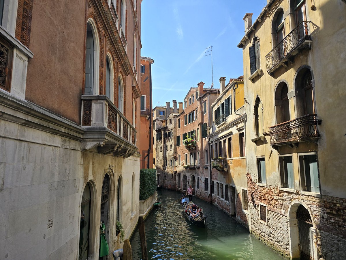 Een jaar getrouwd, dat vier je natuurlijk in Etten-Leur