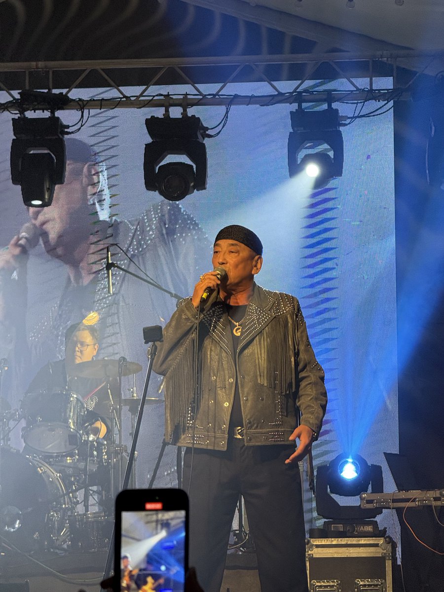 шадрин tweet media