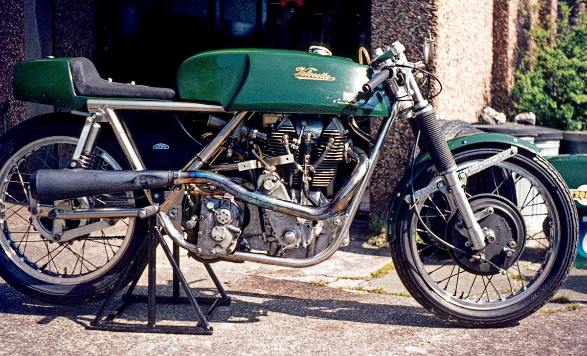 MuseumThame's tweet photo. Less than 2 weeks to go until the opening of the R.F Seymour Exhibition at Thame Museum 

These beauties (and others) will be on display on the Opening Day on Saturday 6th September from 10am to 4pm! 

https://t.co/lTKRSghTN0 

#thamemuseum #motorcycle #motorbike #motorcycles https://t.co/hqxBK9j3OK