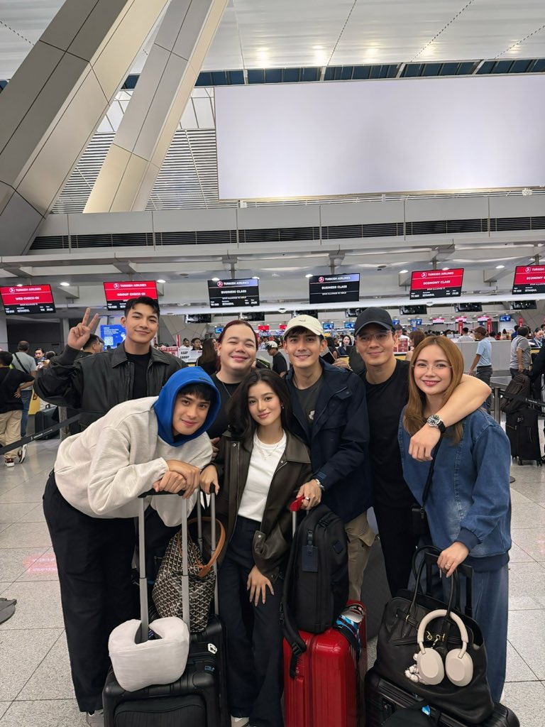 ASAP in England Batch 2! Flying out now, see you all at the BP Pulse Live, Birmingham on August 30! ♡
