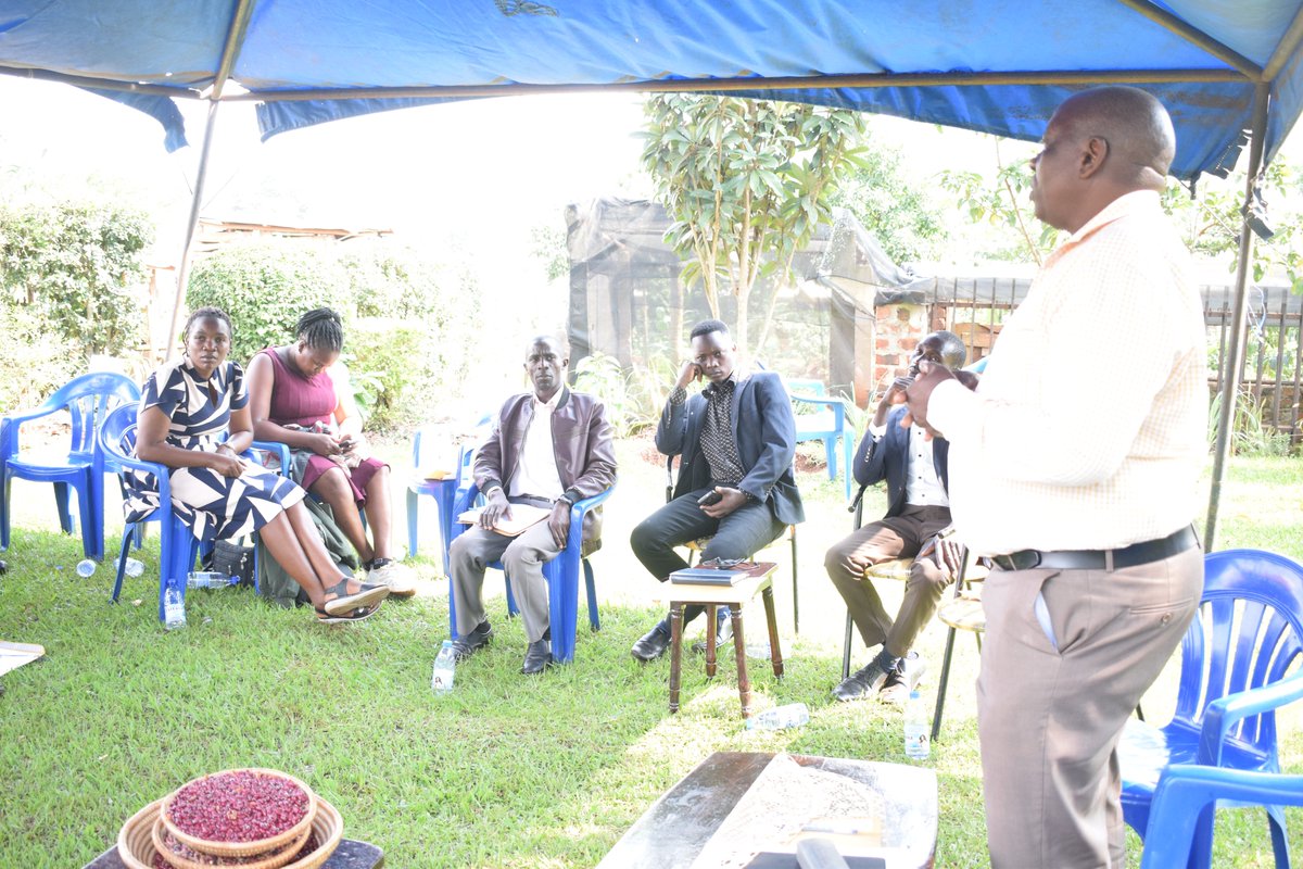 Agency For Integrated Rural Development (AFIRD) (@afirduganda) on Twitter photo 🌱Seed for food security & sustainable livelihoods!
On 22nd Aug 2025, <a href="/afirduganda/">Agency For Integrated Rural Development (AFIRD)</a> convened leaders, farmers & partners in Wakiso District for a sensitization seminar on the importance of seed-related bylaws & ordinances.
Let's safeguard our seed together. 🌾✨ 🌱Seed for food security & sustainable livelihoods!
On 22nd Aug 2025, <a href="/afirduganda/">Agency For Integrated Rural Development (AFIRD)</a> convened leaders, farmers & partners in Wakiso District for a sensitization seminar on the importance of seed-related bylaws & ordinances.
Let's safeguard our seed together. 🌾✨