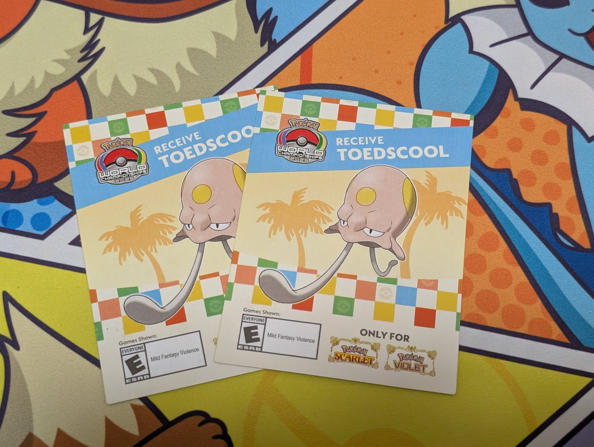 去年と同じで今年もせっかくなら欲しい方に届いてもらいたので、フォロー＆RTしてくれた人の中から抽選で2名に配りたいと思います！

締切:8/28 午後22時まで
※受け取りが8/29 23:59ですのでそこは注意してください。