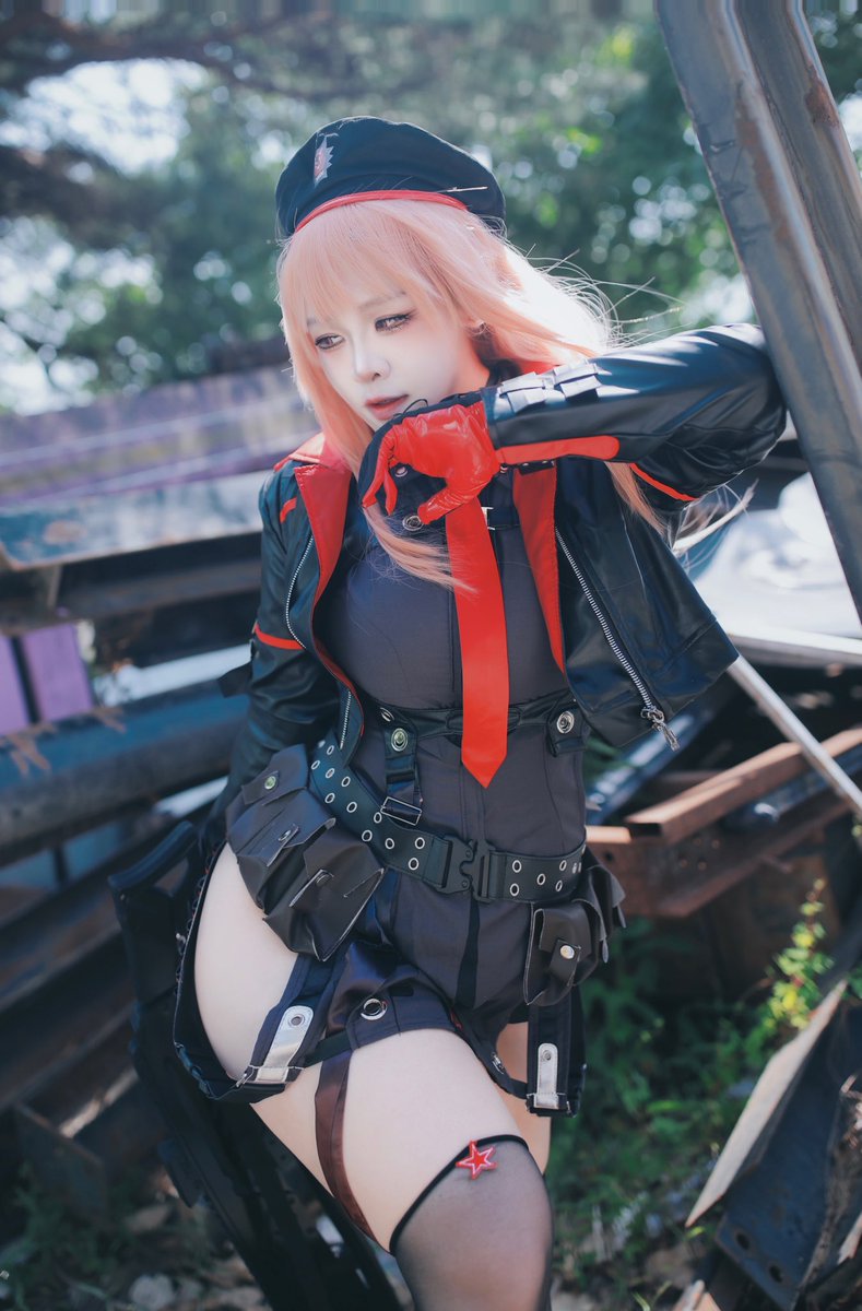 🫡

#NIKKE  
#NIKKE夏2025     #NIKKEcosplay