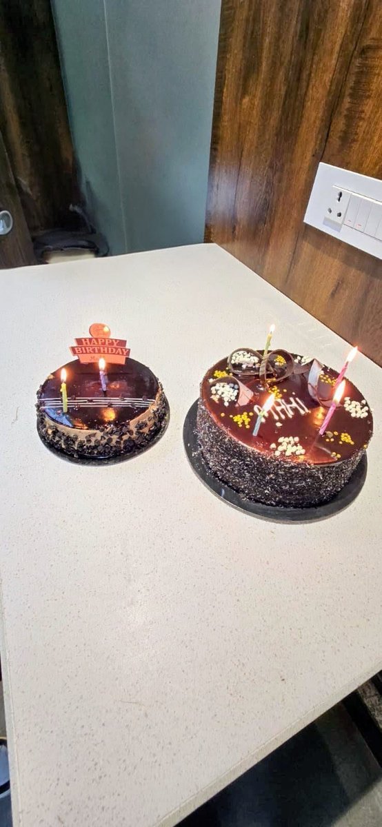 Truxco_it_tech's tweet image. 🎉 Team Truxco celebrated our teammate’s birthday with joy &amp;amp; togetherness! 🎂✨

Wishing you success, happiness &amp;amp; a wonderful year ahead. 💙

#TeamTruxco #BirthdayCelebration #TruxcoTechnologies