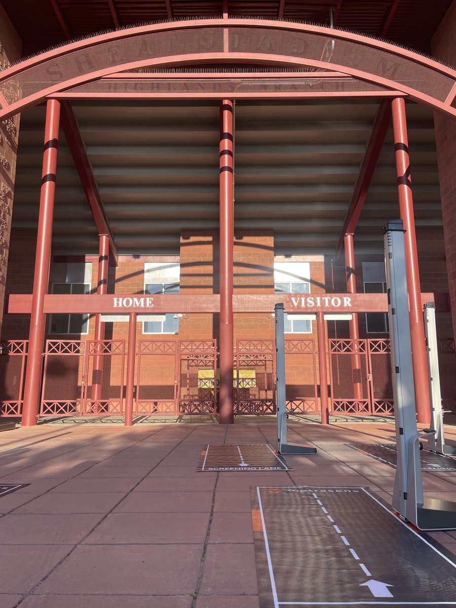 The Digital Decision is honored to partner with the Douglas County School District to enhance safety at DCSD stadiums with our Advanced Weapons Detection solution as part of the district's new stadium protocols. 
🏈🎉 #SchoolSafety #TeamTDD #Metrasens