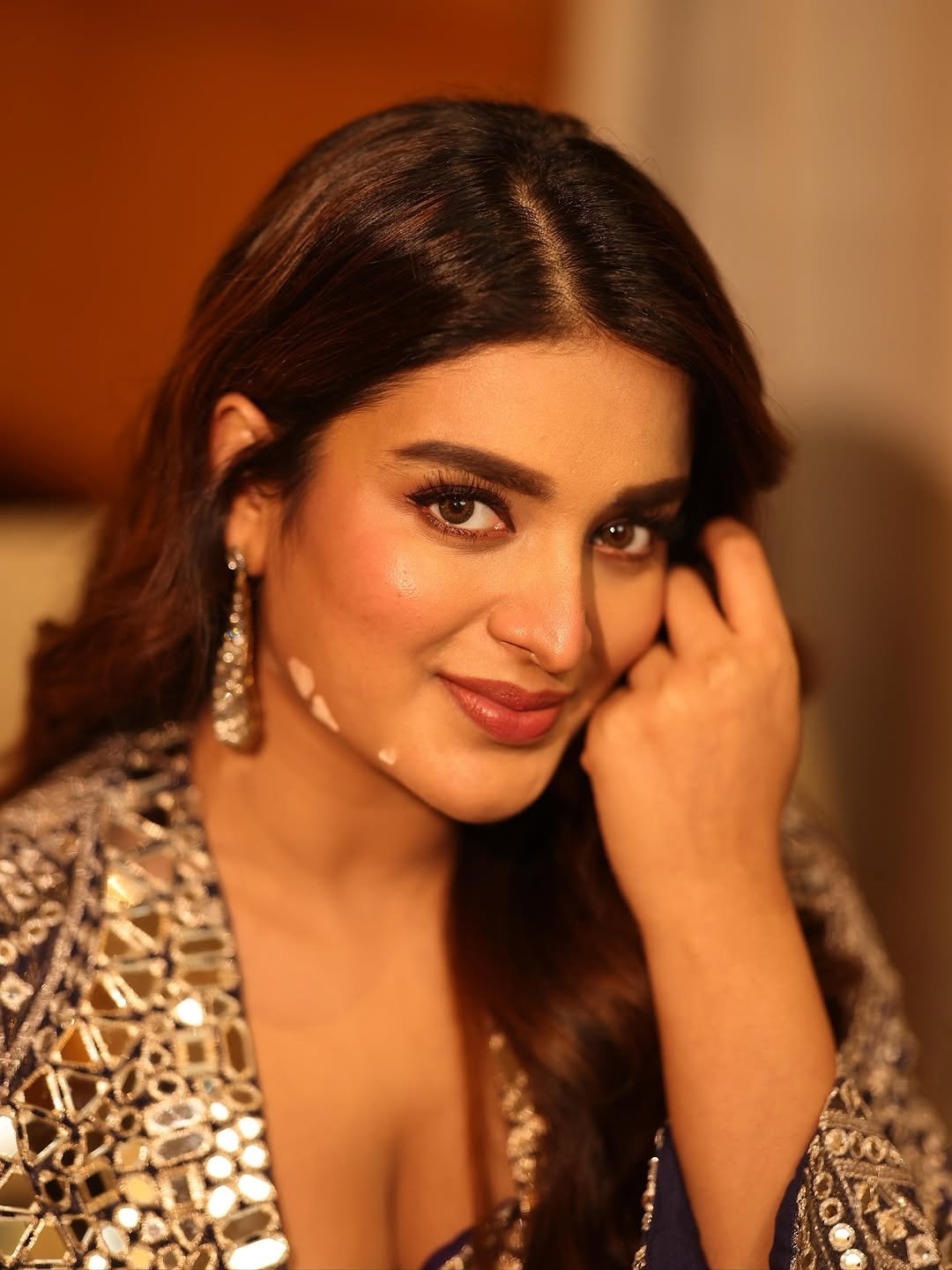 GzM2KZaaoAAbBBI?format=jpg&name=large