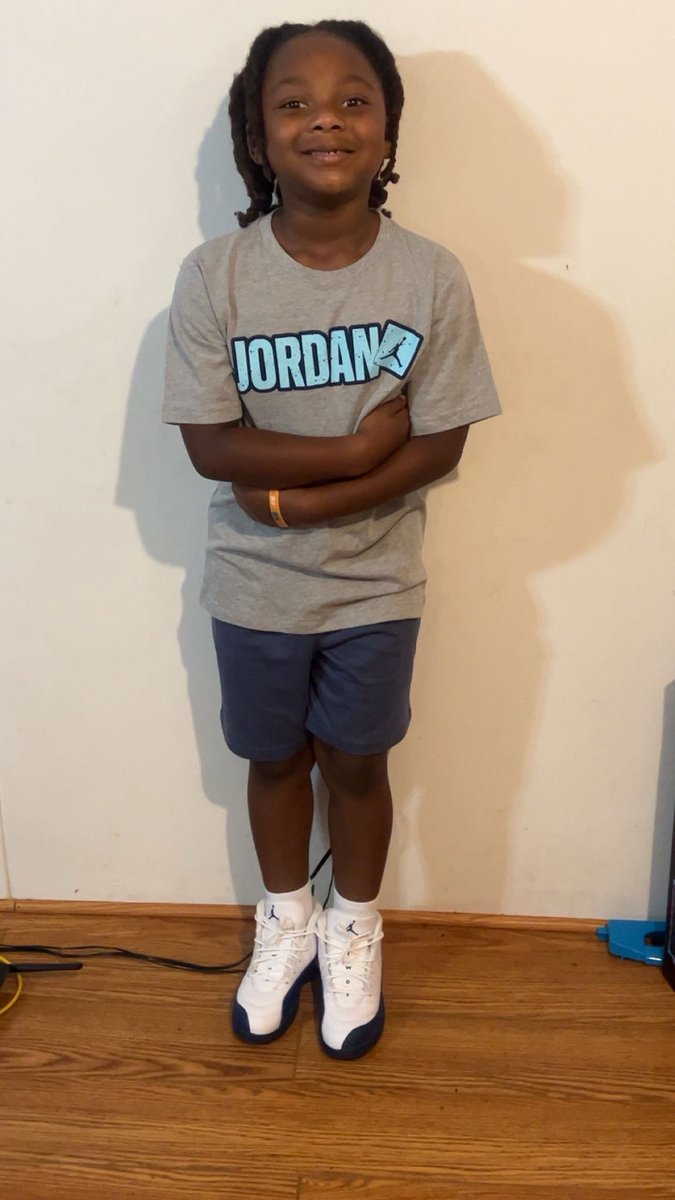 Mizztunechi08's tweet image. #1stGrade #SoSincere