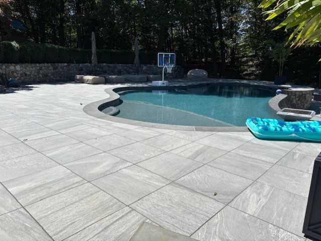 CambridgePavers's tweet image. Luxury meets leisure in this stunning backyard retreat by Caribbean Pools ✨ Featuring sleek Cambridge Pavers and a custom pool with a waterfall edge, this space is a masterclass in modern outdoor design. 

#BackyardGoals #LuxuryLandscaping #PoolsideDesign