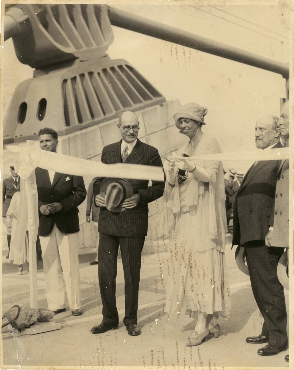 FDRLibrary's tweet image. Happy 95th birthday to the Franklin Delano Roosevelt Mid-Hudson Bridge!
On this day in 1930, then Governor and Mrs. Roosevelt attended the opening ceremony of the Mid-Hudson Bridge, with Eleanor cutting the ceremonial ribbon.
@nysbridge