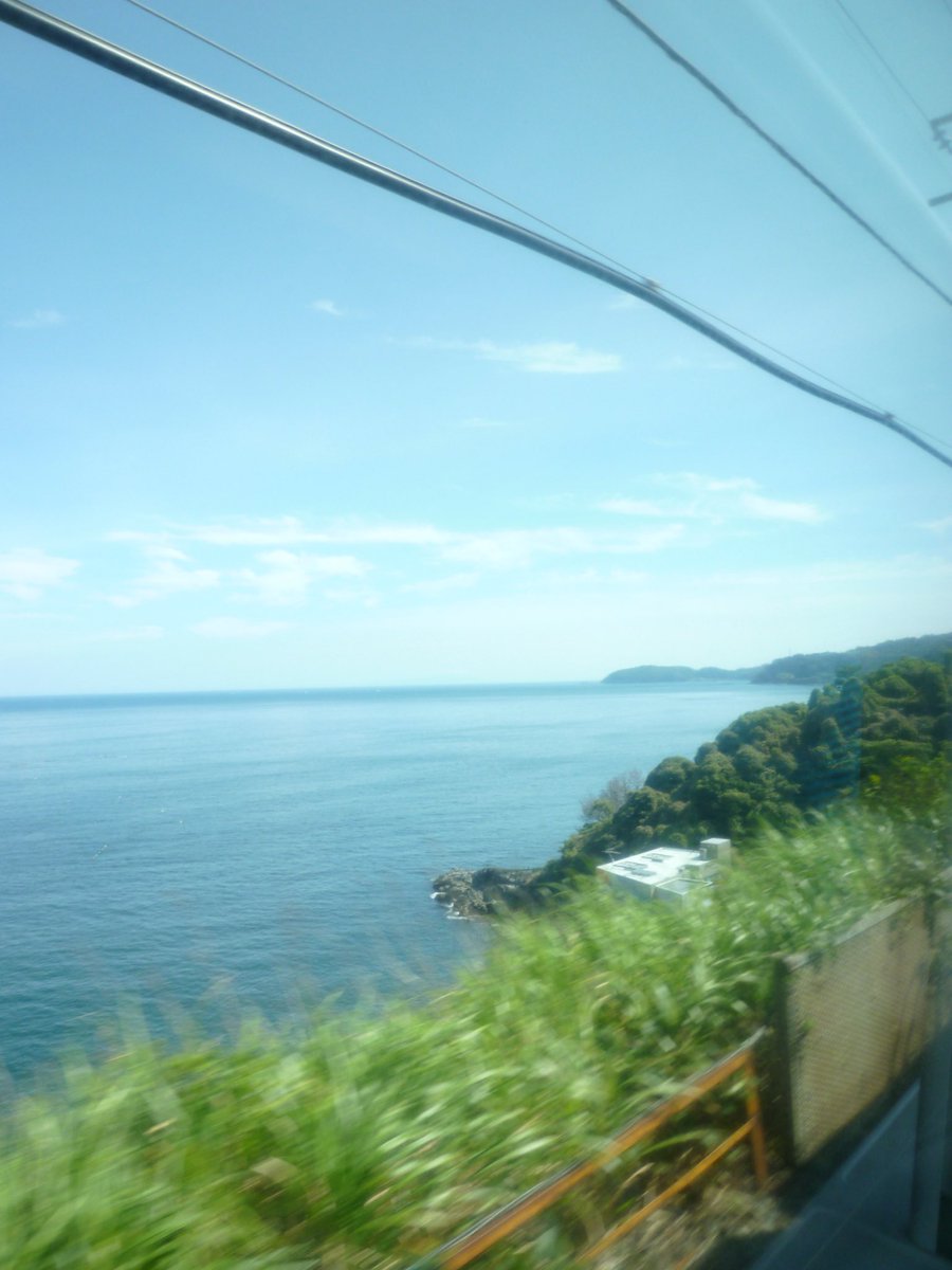asiangrlxx's tweet photo. いい旅だった https://t.co/pLD6xFgW1S