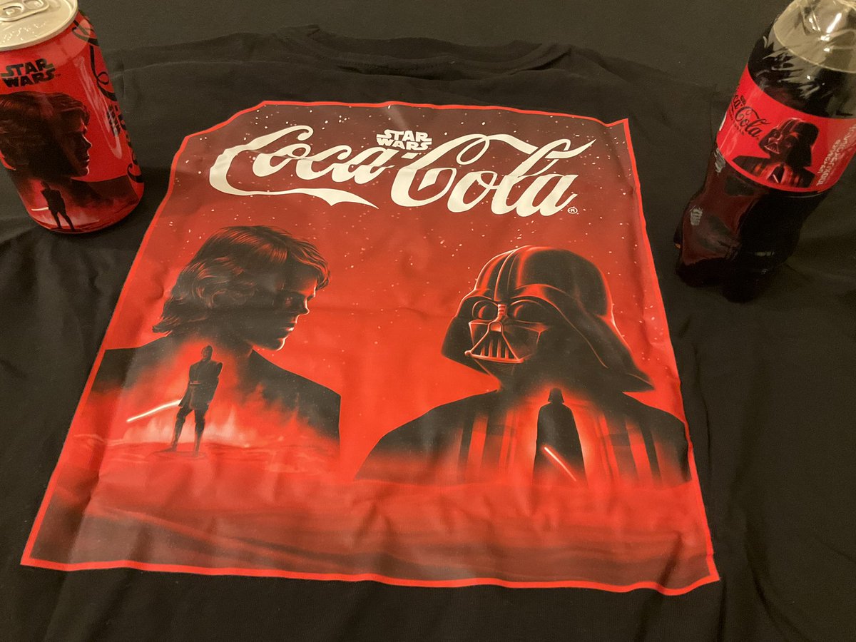 コカ・コーラ×スター・ウォーズキャンペーンのTシャツを頂きました
