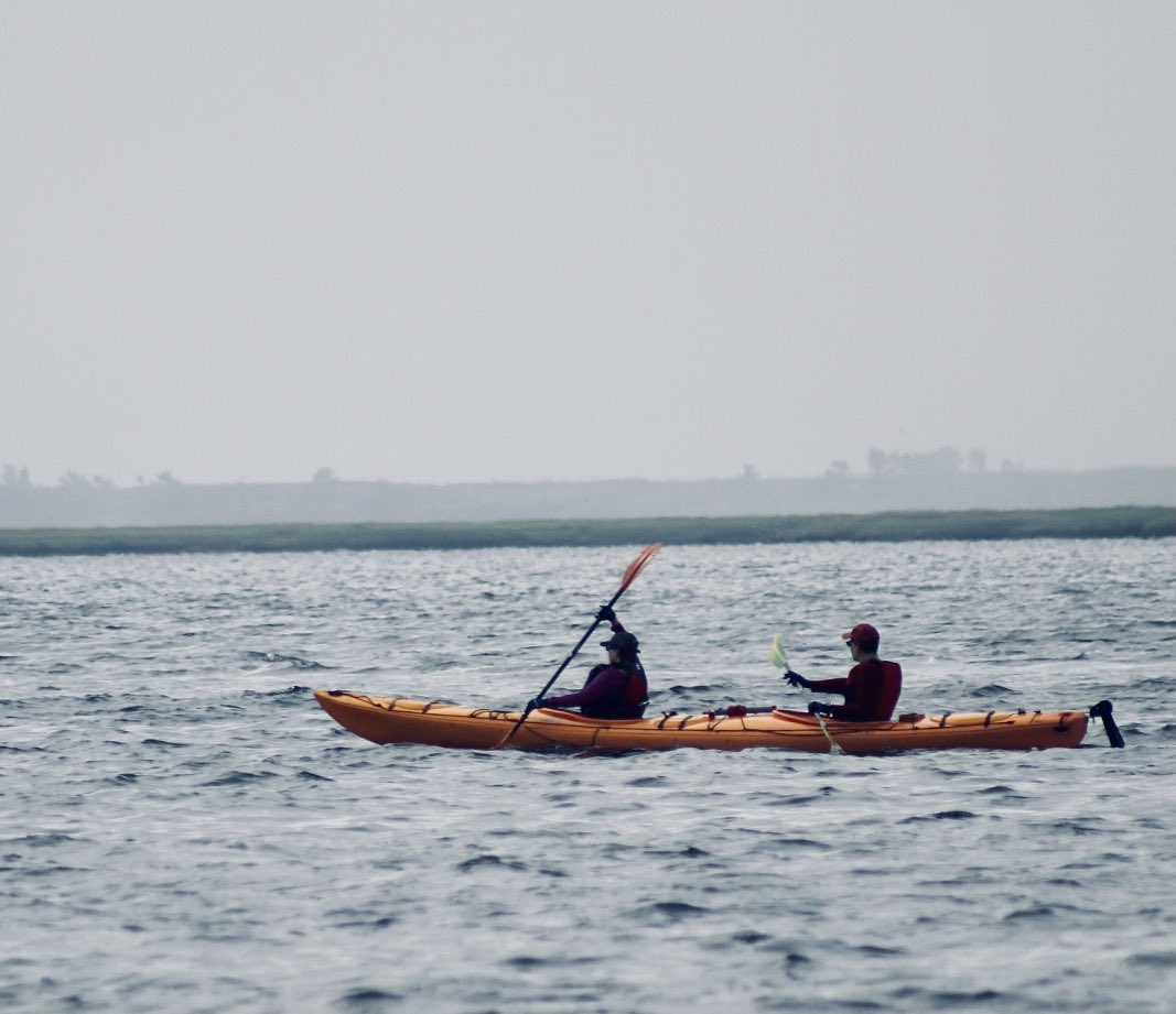 MariaRu33675557's tweet image. 🌞 #summerfun #beachday make it last … #MondayMorning 

#MondayMusings 🛶🚣‍♂️ 

@kevincorke @Spike19621 @aTeXan575 @FrankKane11 @FrankieRusso1 @hodgetwins @ScottBaio @rustyrockets