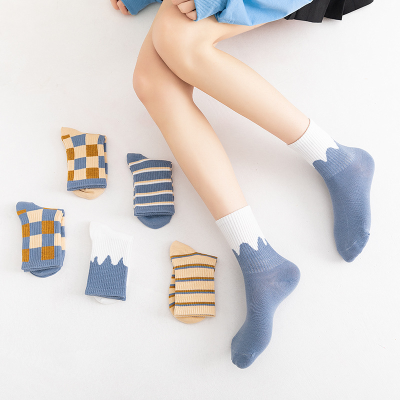 HainingHadSocks's tweet image. ✨🧦Classic patterns, chic details, and versatile colors — perfect for pairing with loafers, boots, or Converse.  🇬🇧💃#BritishStyle #FashionSocks #WomensStyle #OOTD #StreetStyle #ChicDetails #SockStyle #HADSocks #TimelessFashion
Business Inquiries📧hadsock@vip.163.com
#socks #b2b