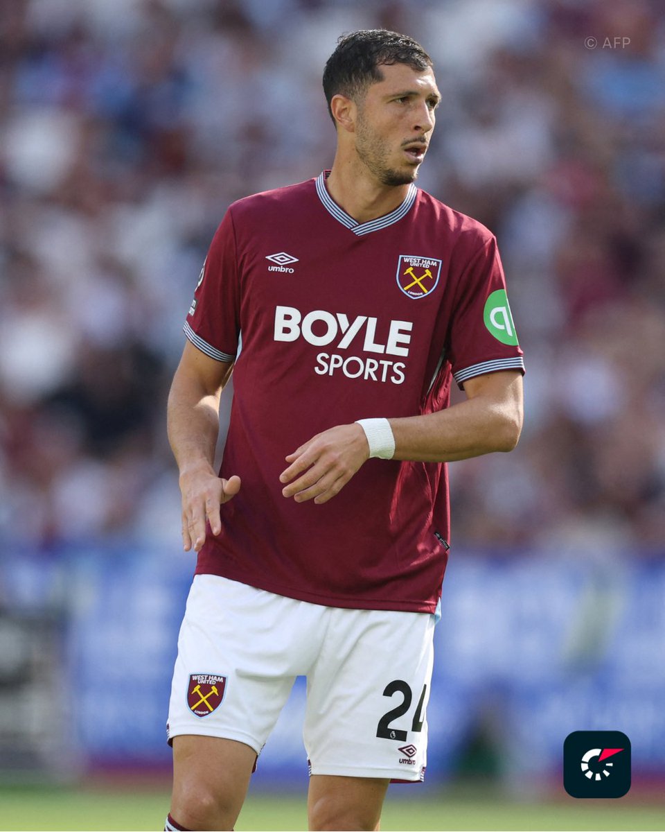 FlashscoreES's tweet image. 🚨 El Espanyol tiene casi cerrada la cesión de Guido Rodríguez

El caballo de batalla era la opción de compra elevada que quería el West Ham. 

Guido salió del Betis como agente libre hace un año.

Movimiento de nivel para el #RCDE