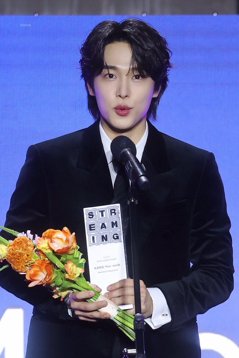 250824 국제스트리밍페스티벌 글로벌 OTT 어워즈

신인상 축하해 🫰🏻

#강유석 #KangYouSeok #カンユソ