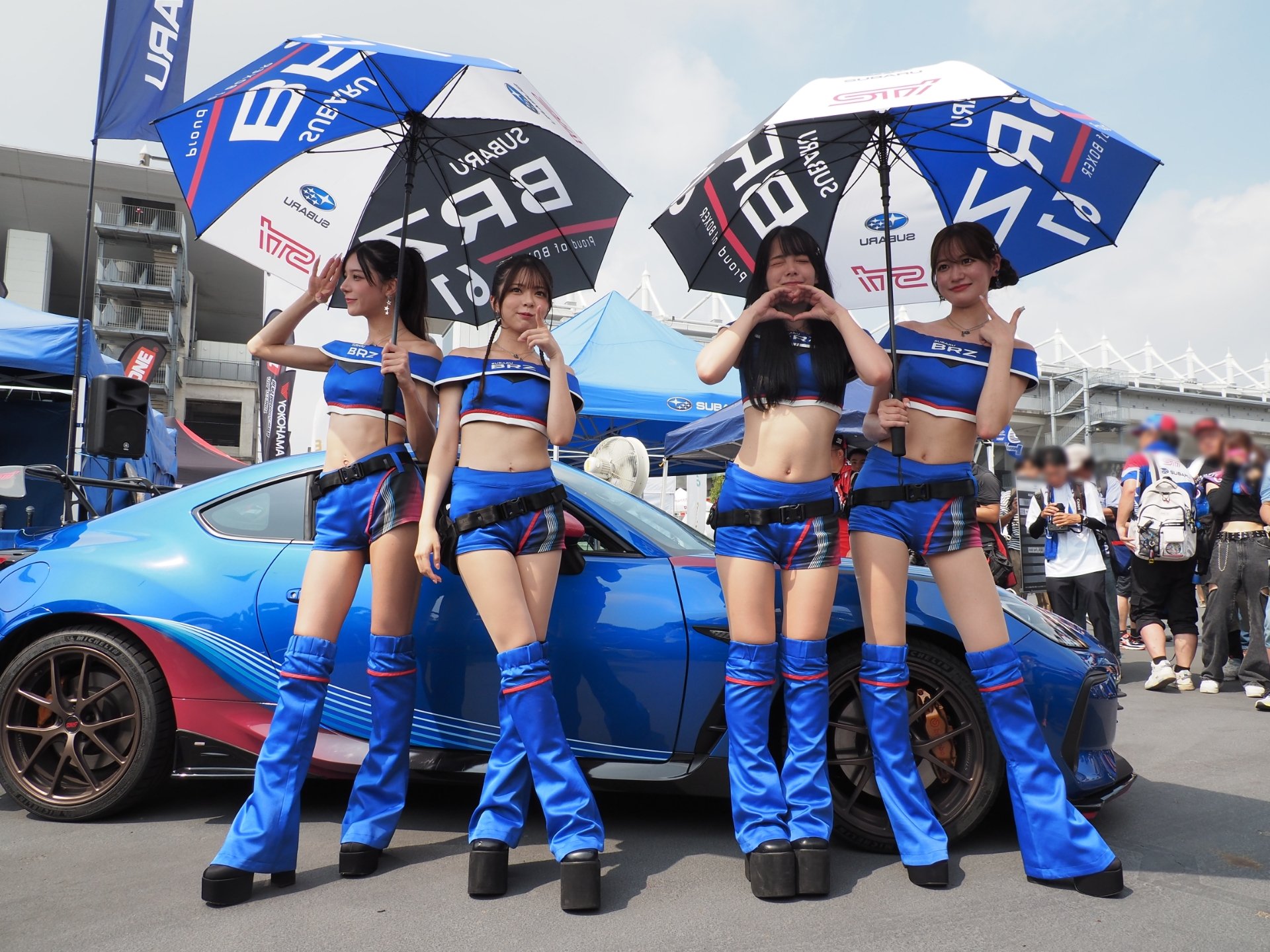 【開幕記念】SUBARU BRZ山内選手サイン入レーシンググローブ【値下げ】 mqdefault.jpg